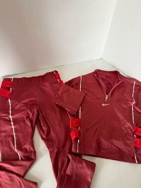 Nike Pro Hyperwarm half-zip top and leggings
